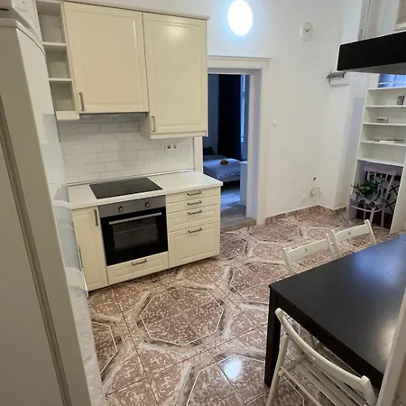The 5-bedroom Downtown * Budapest