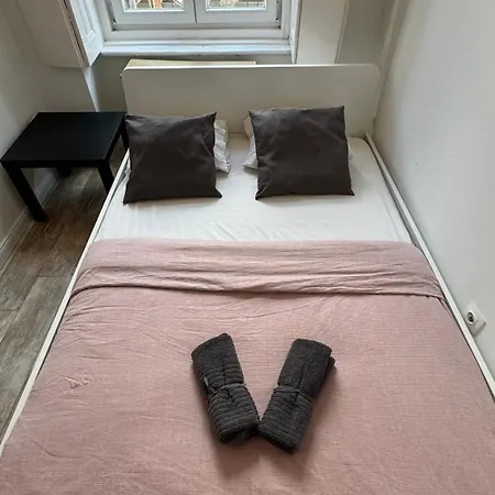 Apartment The 5-bedroom Downtown Budapest