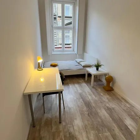 The 5-bedroom Downtown